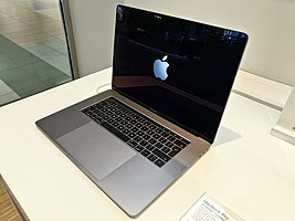 MacBook Pro   Тип   ноутбук   Виробник   Apple   ,   Foxconn   і   Pegatron   Випущений Випускався з Поточний час   процесор   пам'ять SoDIMM   DDR3   4 - 8   GB   ,   DDR3L   16 - 32   GB   ОС   OS X   попередник   PowerBook G4   сайт   apple
