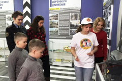 Екскурсія по першому в Мінську музею ДАІ «Безпека дорожнього руху» відбулася 27 березня в школі № 217 Фрунзенського району м Мінська
